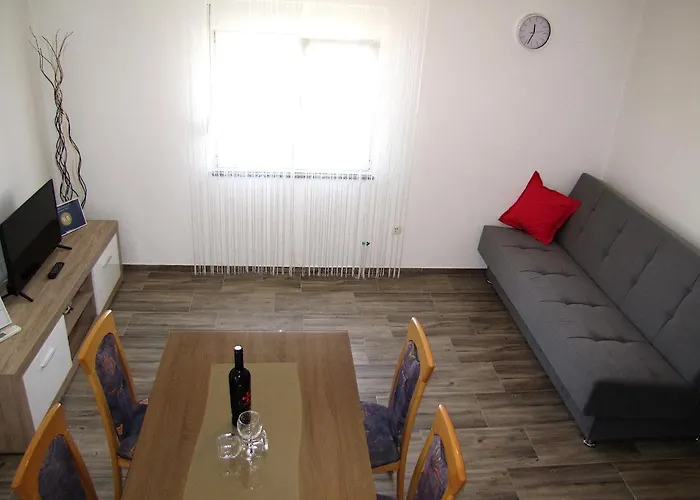 Apartments Klanac
