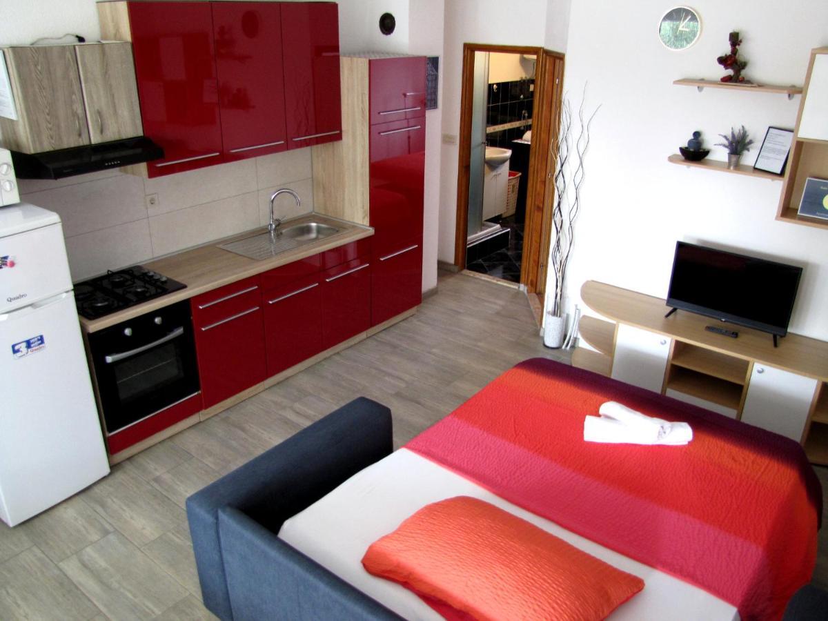 Klanac Apartment *