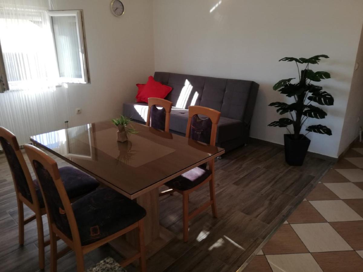 Klanac Apartment