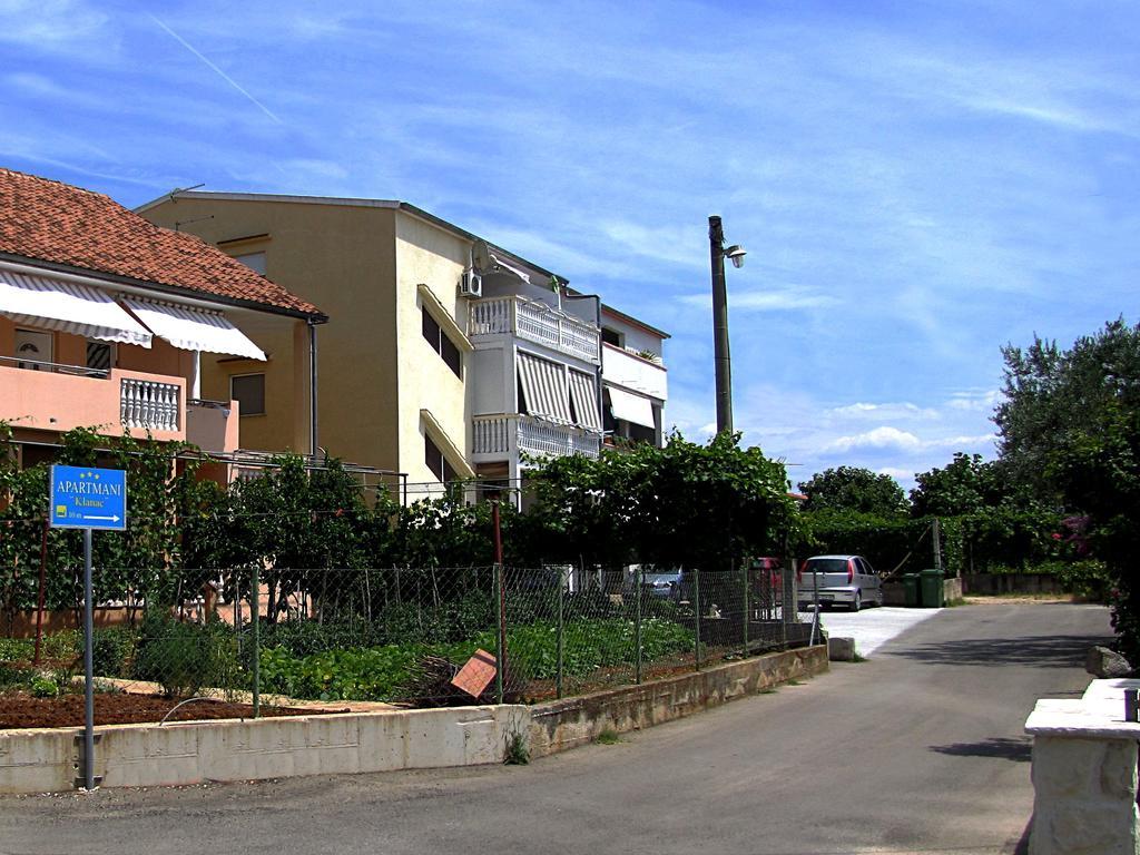Klanac Apartment *